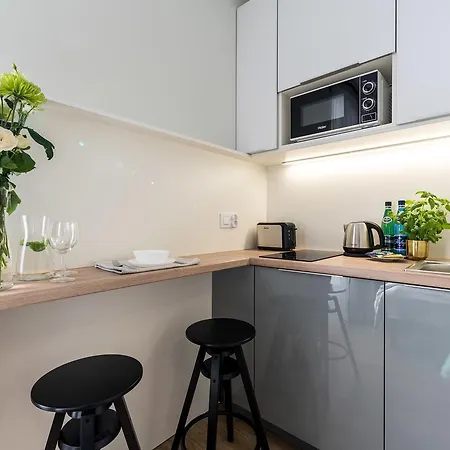 E-apartamenty Mtp Apartment